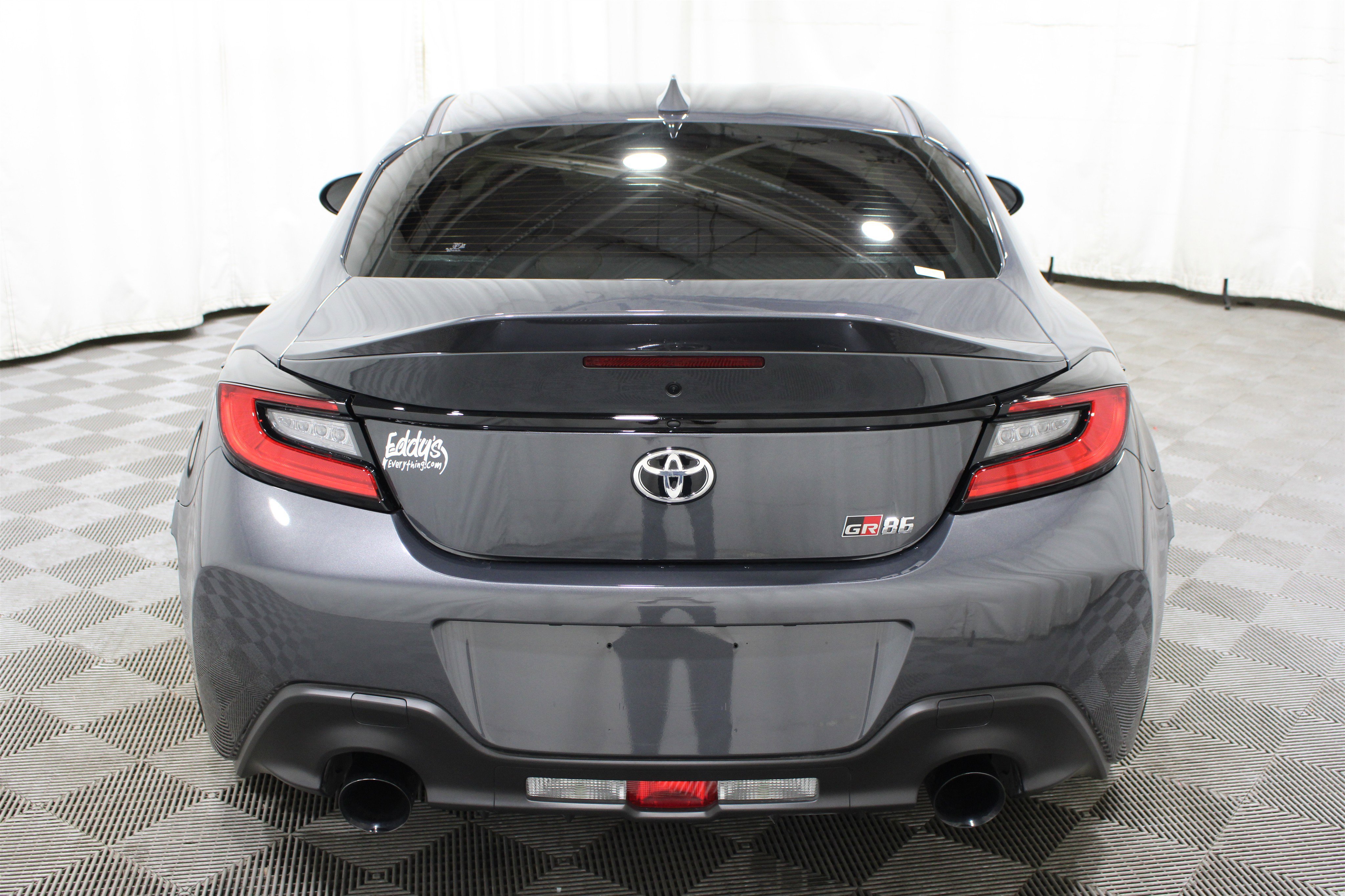 Used 2025 Toyota GR86 Premium w/ ALL Weather Mat Package (TMS) image 27