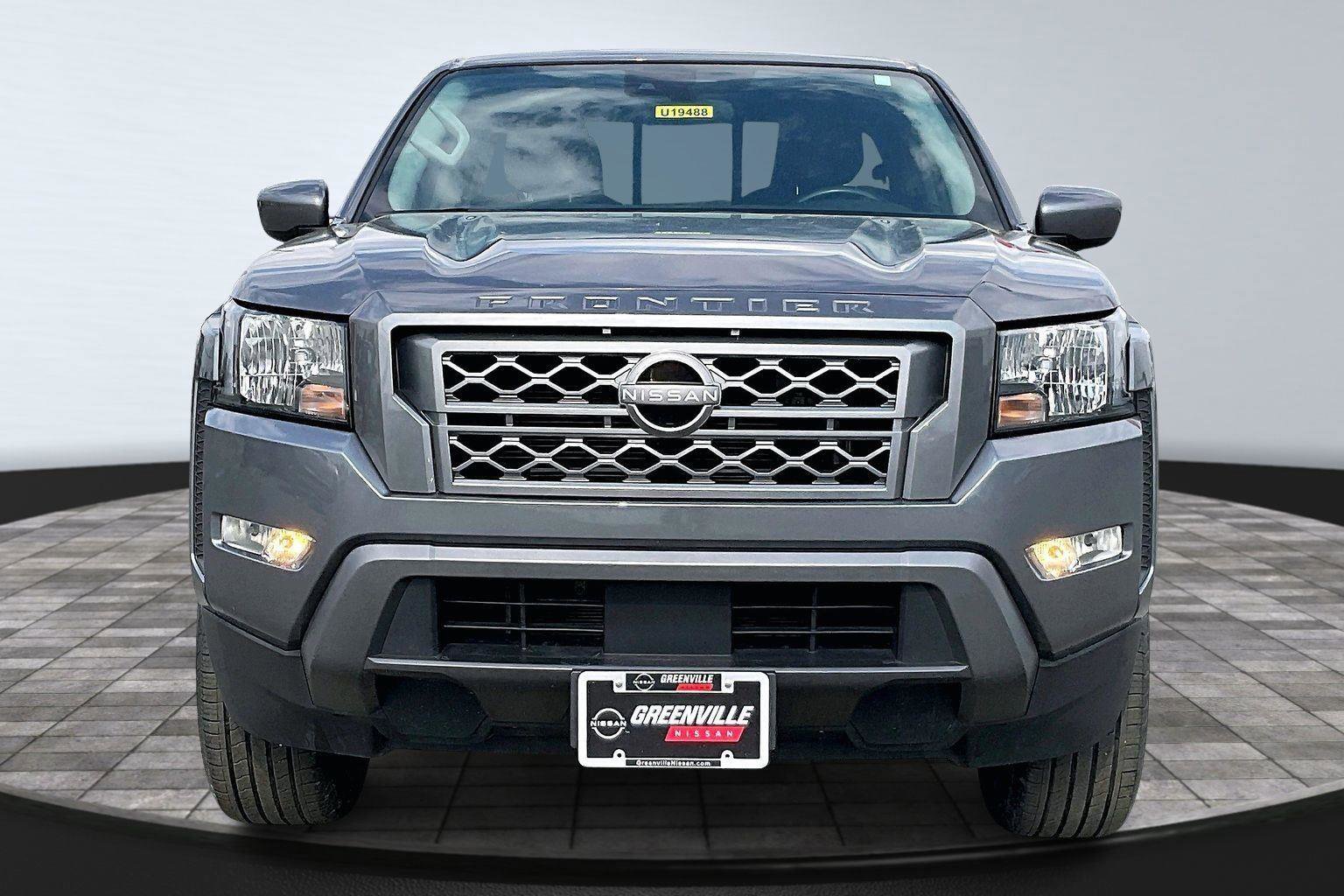 Certified 2022 Nissan Frontier SV image 4