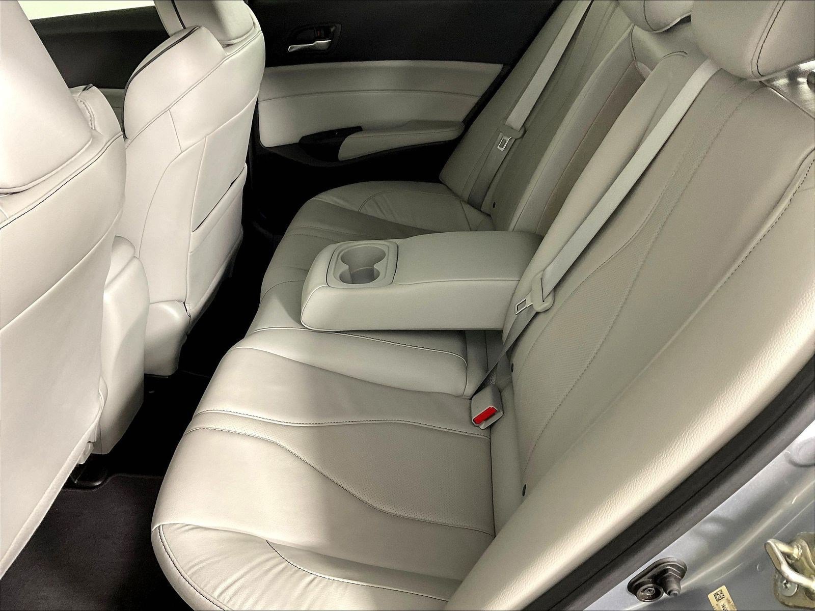 Used 2020 Acura ILX FWD image 35