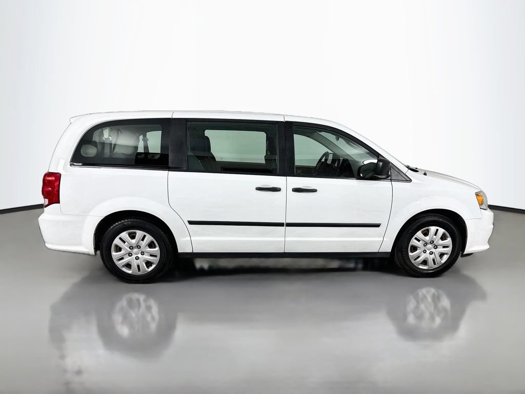 Used 2014 Dodge Grand Caravan American Value Package FWD image 8