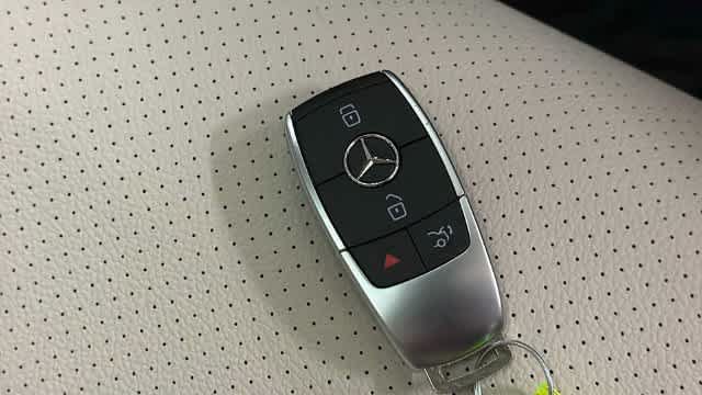 Certified 2026 Mercedes-Benz GLE 450 4MATIC image 37