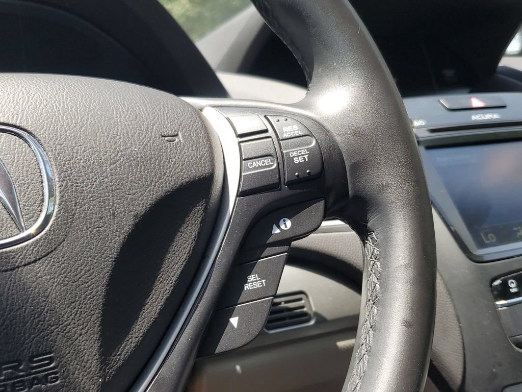 Used 2018 Acura RDX w/ Technology Package FWD image 24