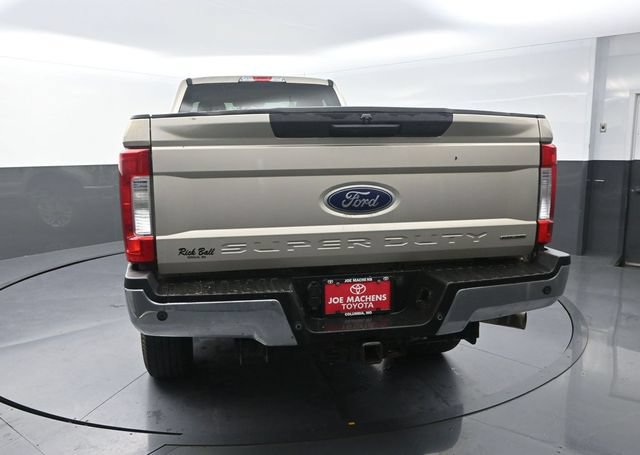 Used 2017 Ford F250 XLT w/ XLT Value Package AWD/4WD image 7