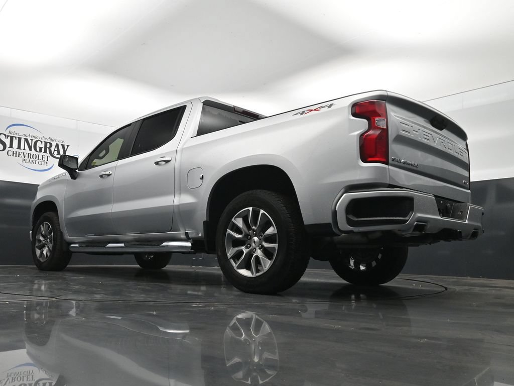 Used 2021 Chevrolet Silverado 1500 RST w/ Convenience Package II AWD/4WD image 30