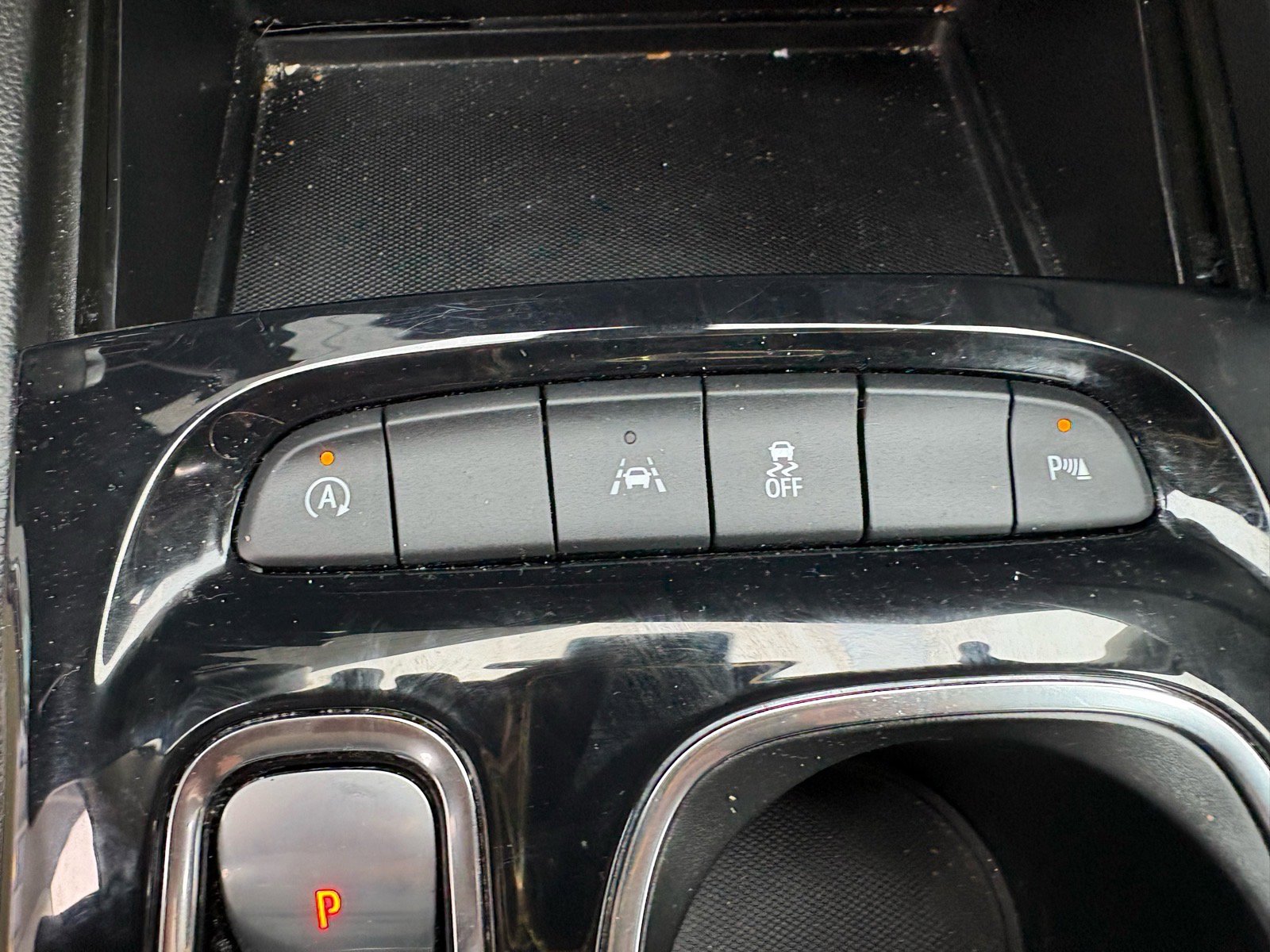 Used 2022 Buick Envision Essence w/ Sport Touring Package image 20