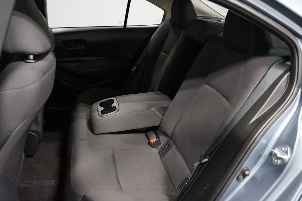 Certified 2025 Toyota Corolla LE image 26