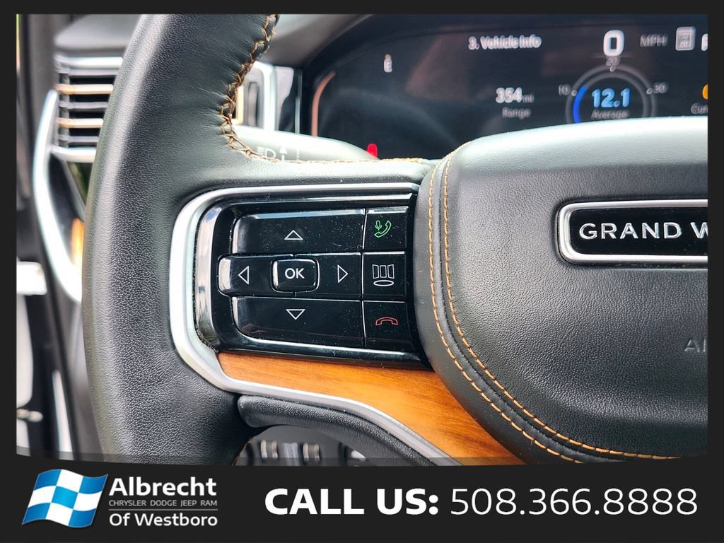 Used 2024 Jeep Grand Wagoneer L Series III AWD/4WD image 31