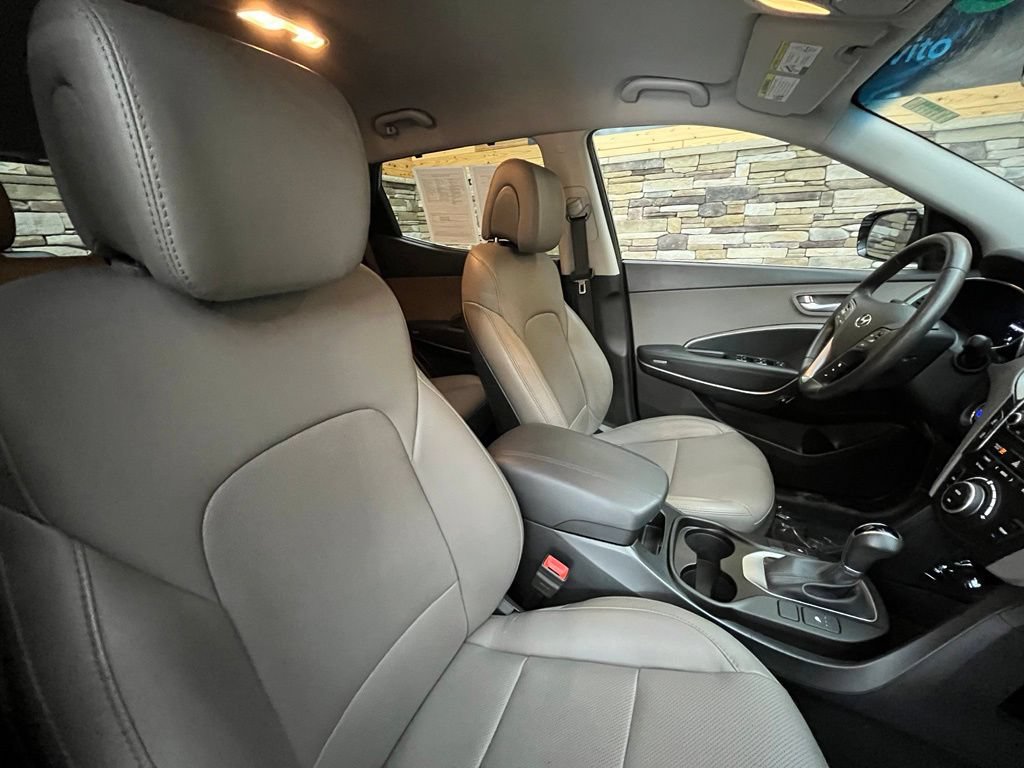 Used 2018 Hyundai Santa Fe Sport AWD/4WD image 32
