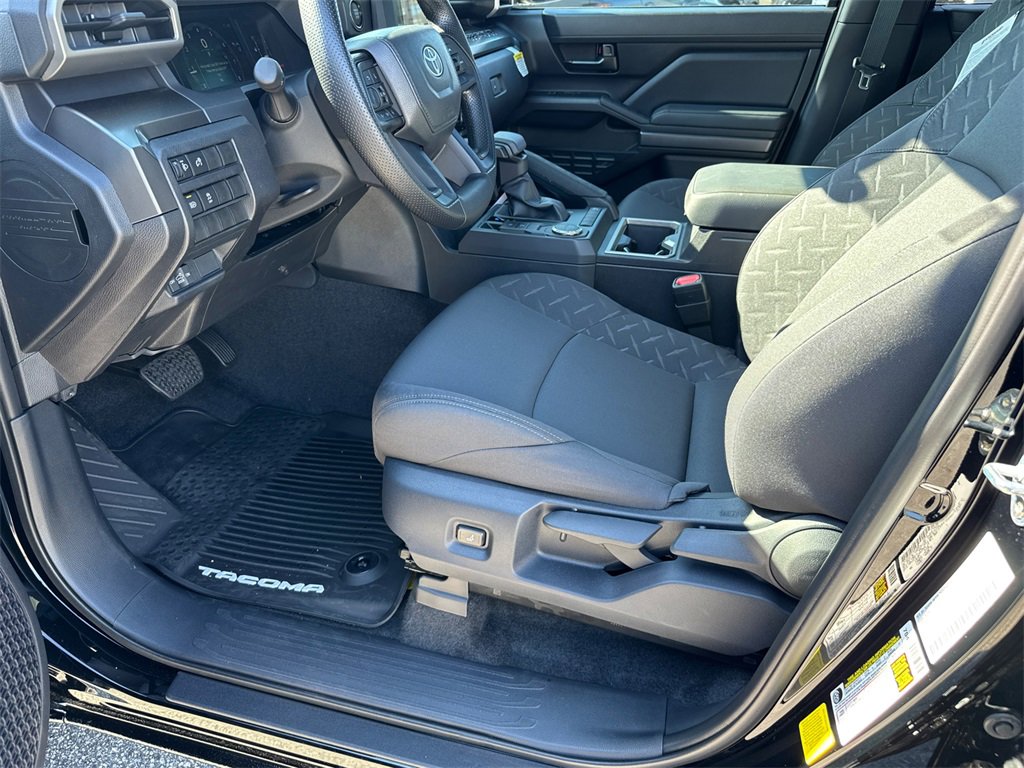 New 2025 Toyota Tacoma SR5 image 9