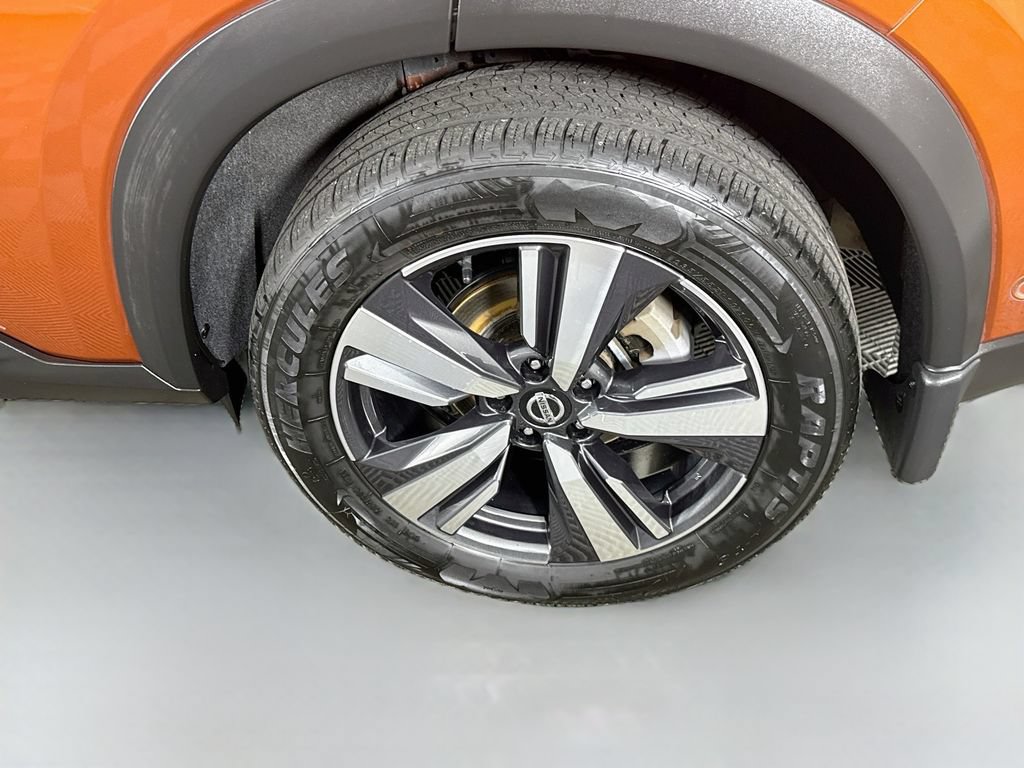 Certified 2021 Nissan Rogue Platinum AWD/4WD image 35