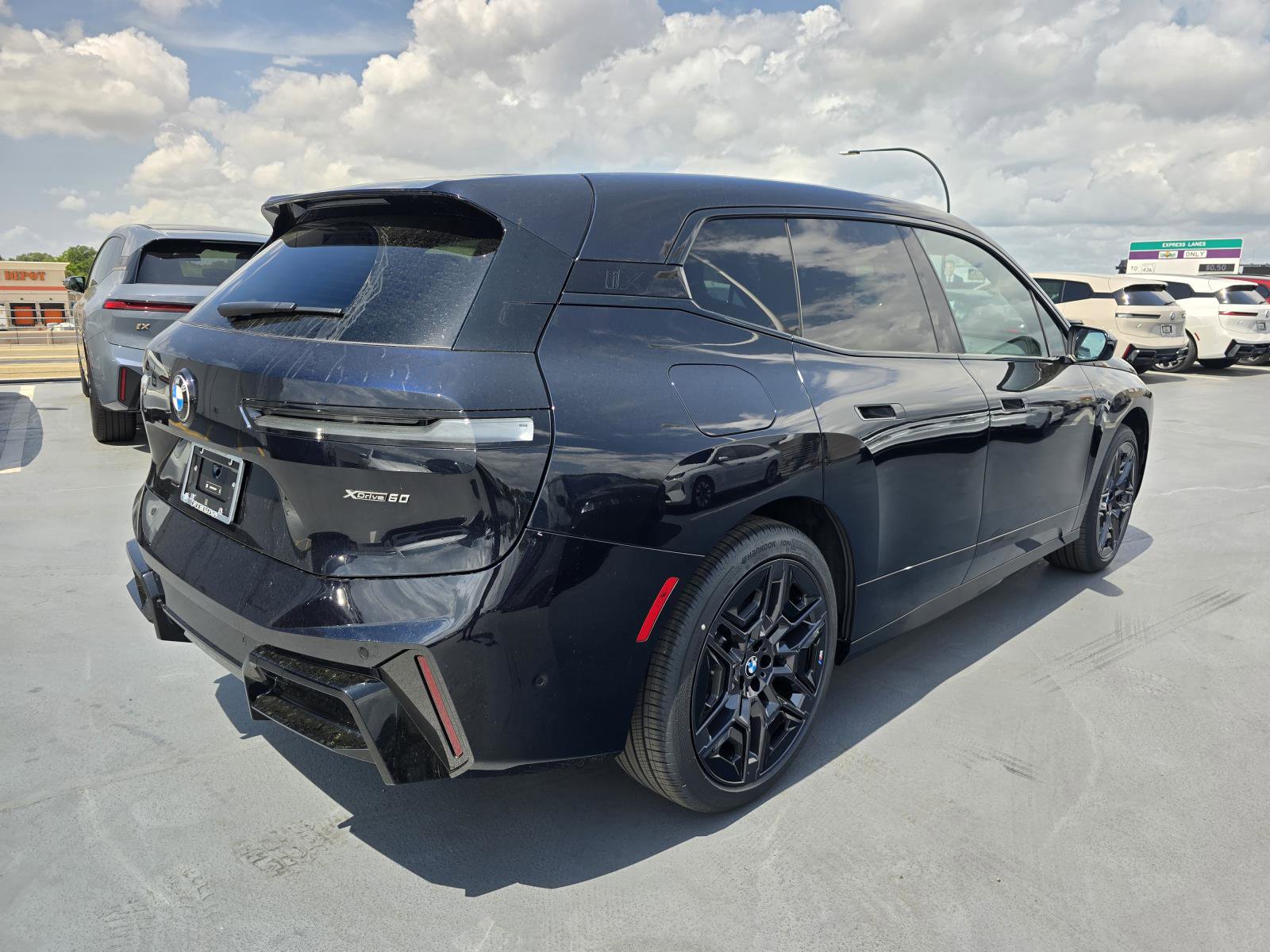 New 2026 BMW iX xDrive60 w/ M Sport Package image 3