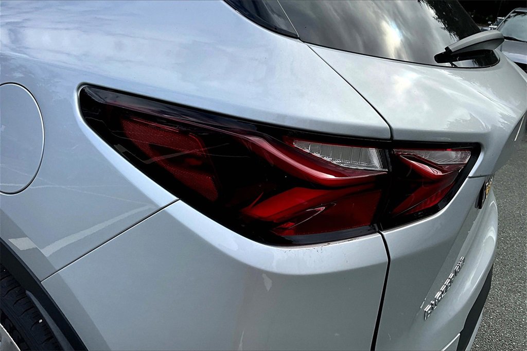 Used 2022 Chevrolet Blazer LT w/ Sound & Technology Package image 20