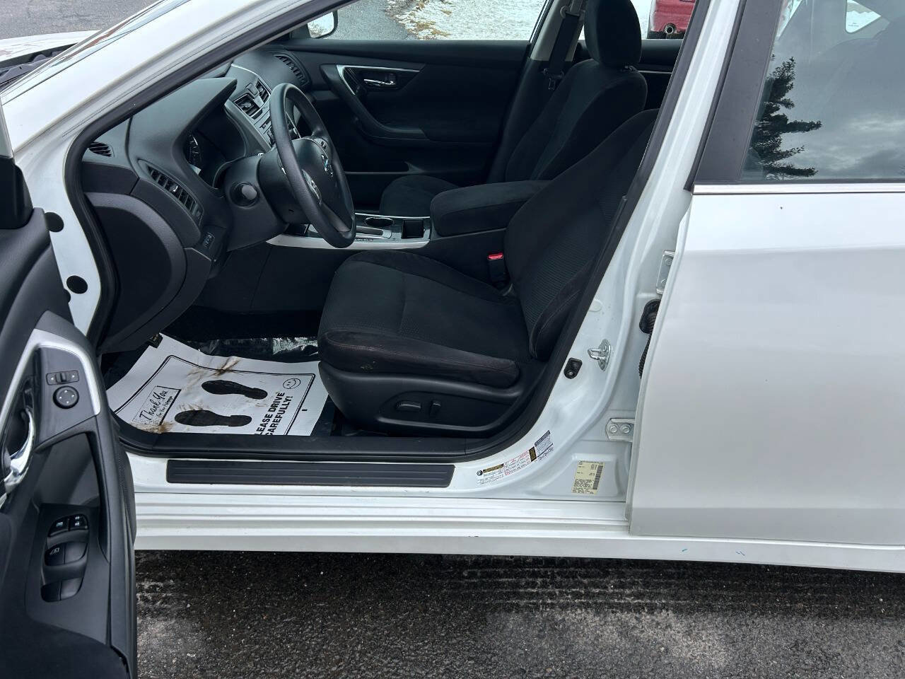 Used 2014 Nissan Altima 2.5 S image 11