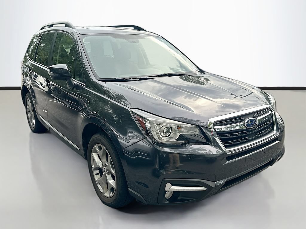 Used 2017 Subaru Forester 2.5i Touring AWD/4WD image 3