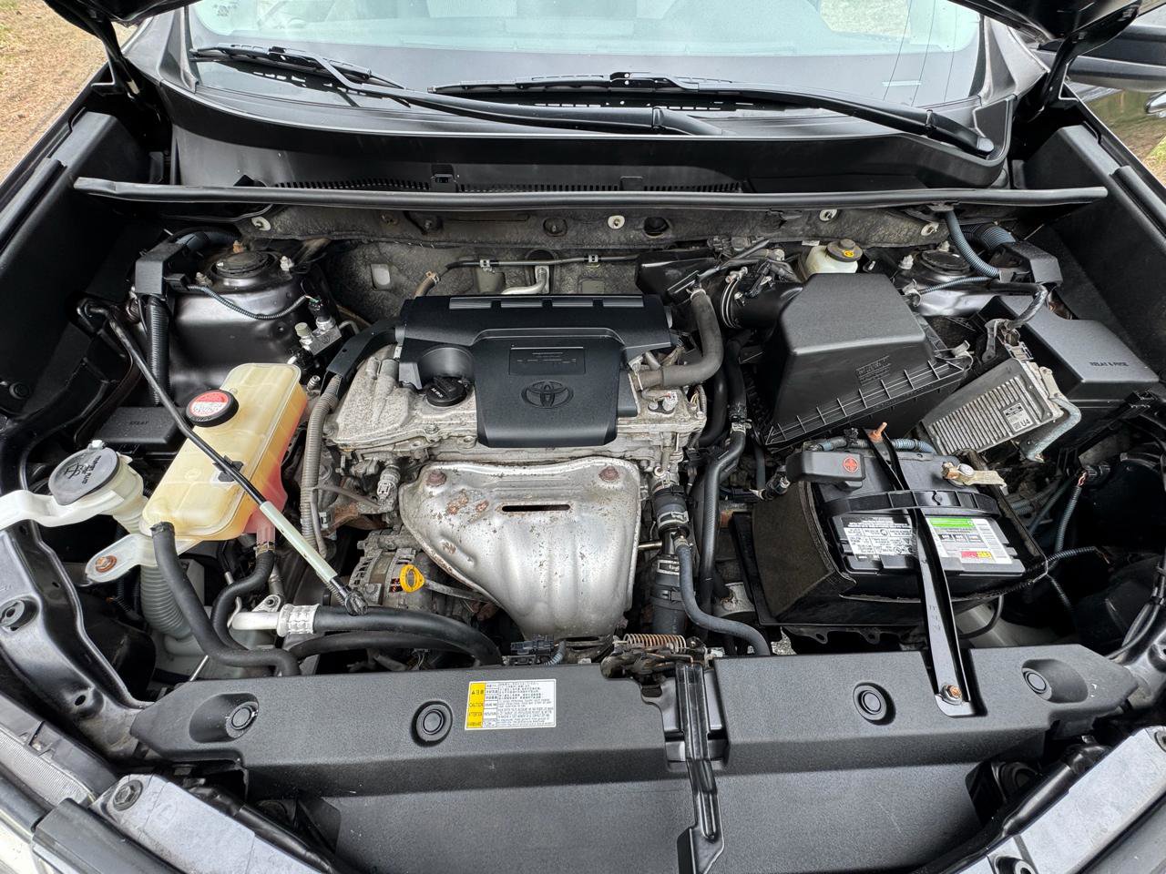 Used 2015 Toyota RAV4 LE image 20