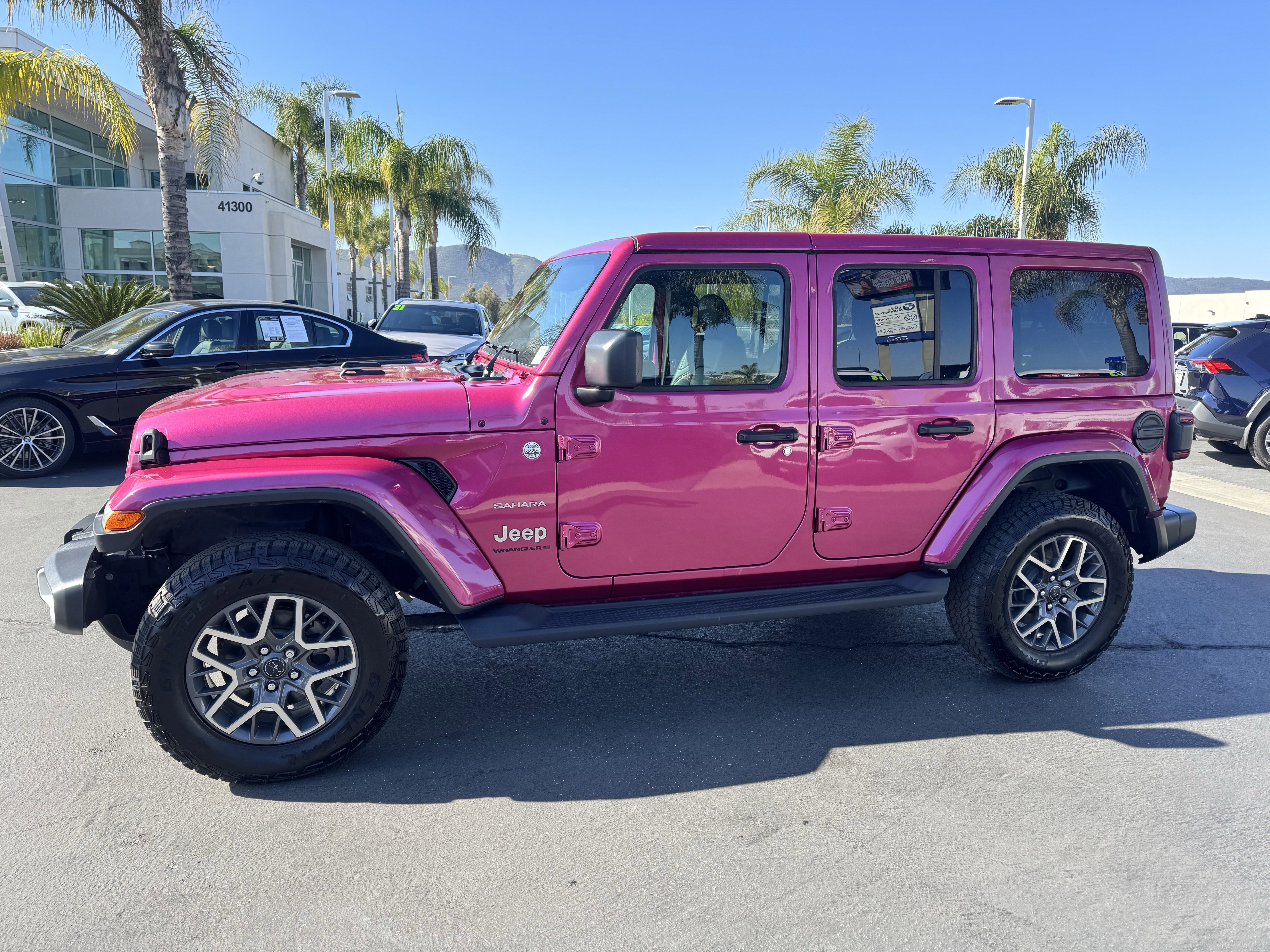Used 2024 Jeep Wrangler Sahara w/ Safety Group image 7
