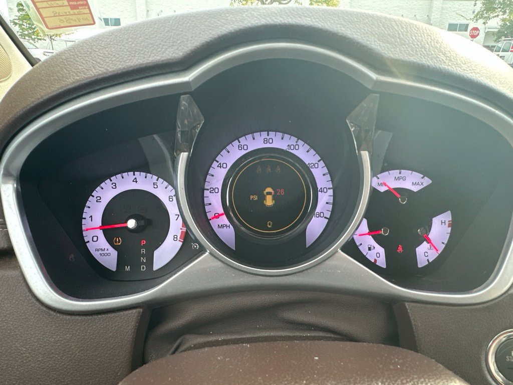 Used 2010 Cadillac SRX Luxury FWD image 12