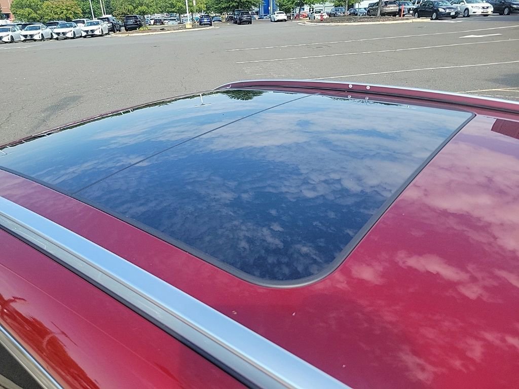 New 2025 Nissan Kicks SR w/ SR Premium Package image 12