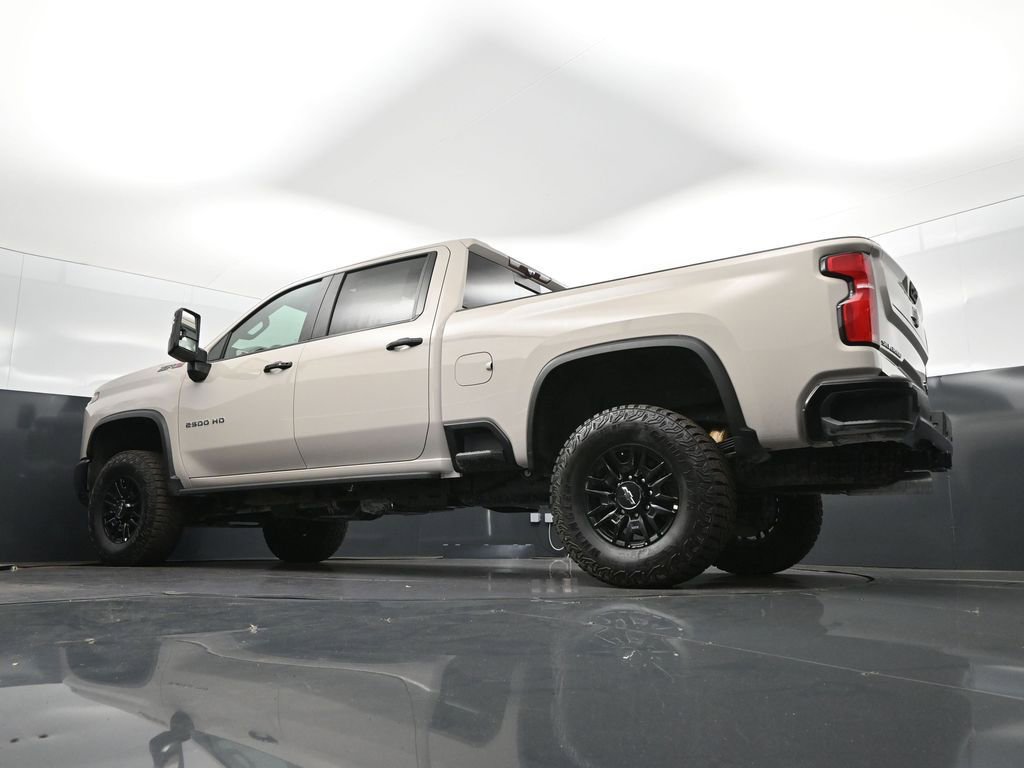 New 2026 Chevrolet Silverado 2500 ZR2 image 44