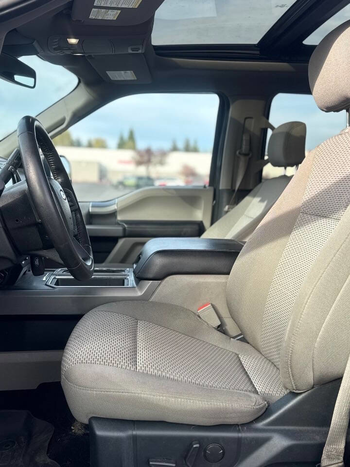 Used 2020 Ford F150 XLT w/ Equipment Group 302A Luxury image 3