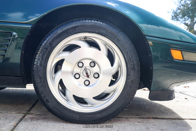 Used 1995 Chevrolet Corvette Convertible RWD image 63