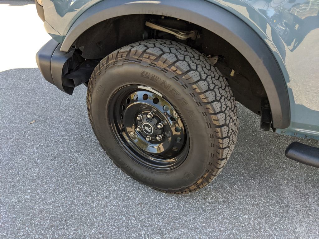 Certified 2022 Ford Bronco Black Diamond image 36