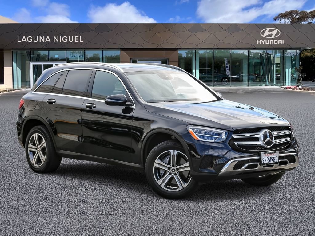 Used 2022 Mercedes-Benz GLC 300 video 1
