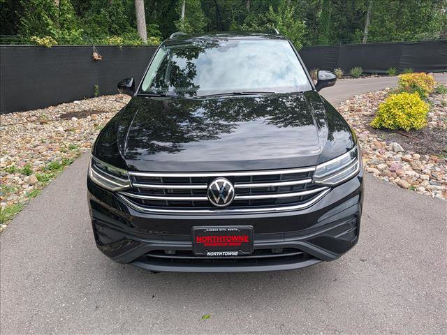 Used 2023 Volkswagen Tiguan SE FWD image 8