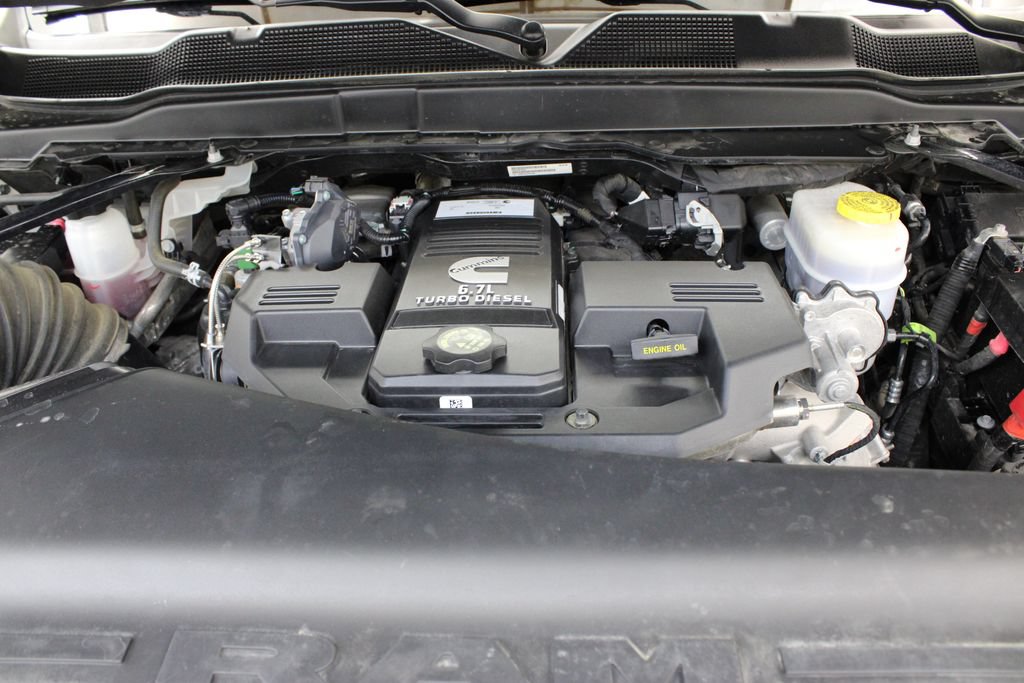 Used 2024 RAM 2500 Laramie w/ Safety Group AWD/4WD image 33