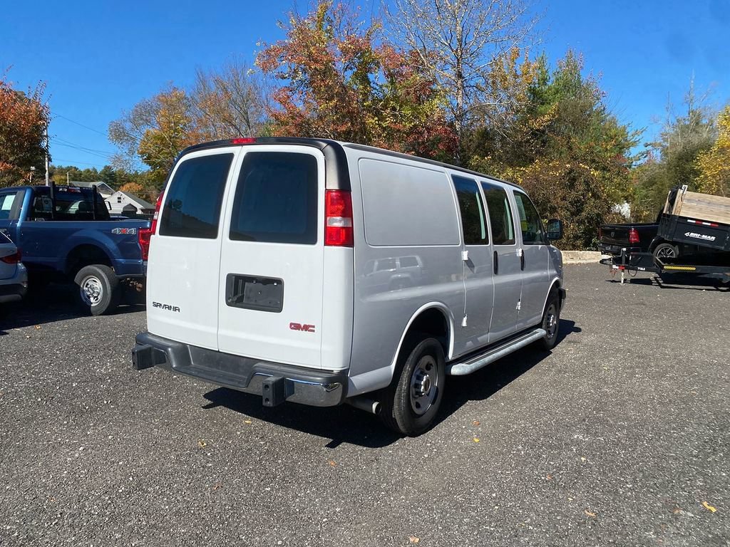 Used 2024 GMC Savana 2500 w/ Driver Convenience Package RWD image 5
