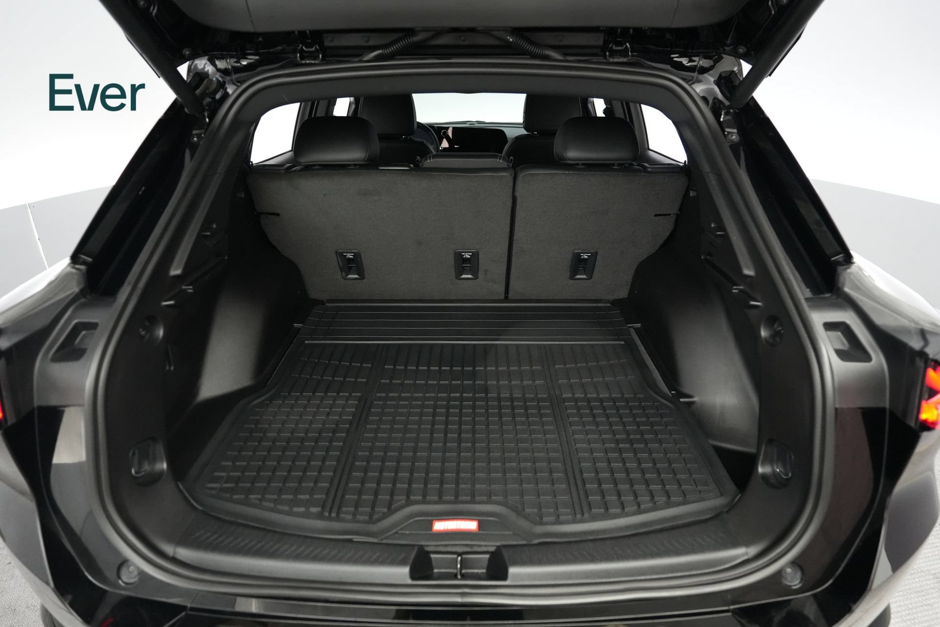 Used 2024 Chevrolet Equinox EV RS FWD image 8