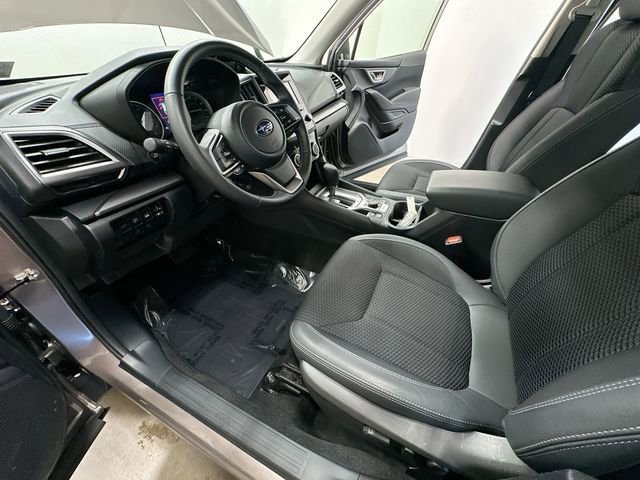 Certified 2023 Subaru Forester Premium AWD/4WD image 16