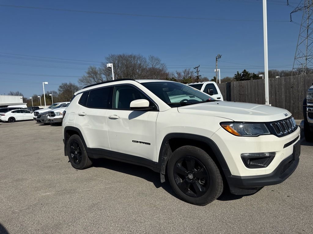 Used 2020 Jeep Compass Latitude w/ Cold Weather Group image 3