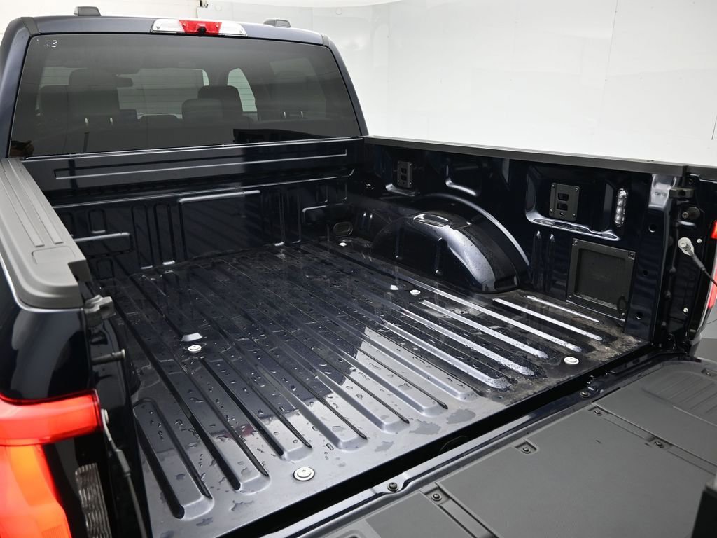 New 2025 Ford F150 Lightning Flash image 28