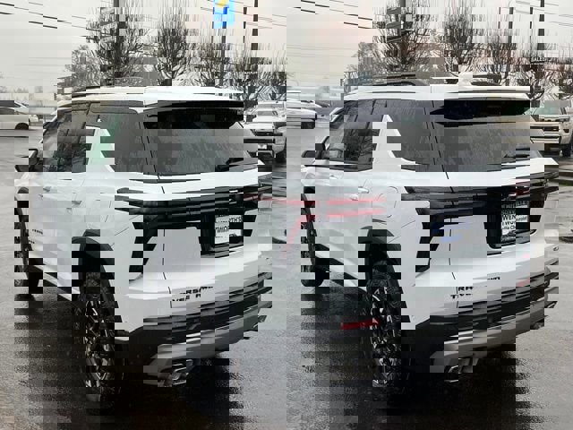 New 2026 Chevrolet Traverse Z71 w/ Enhanced Driving Package image 5