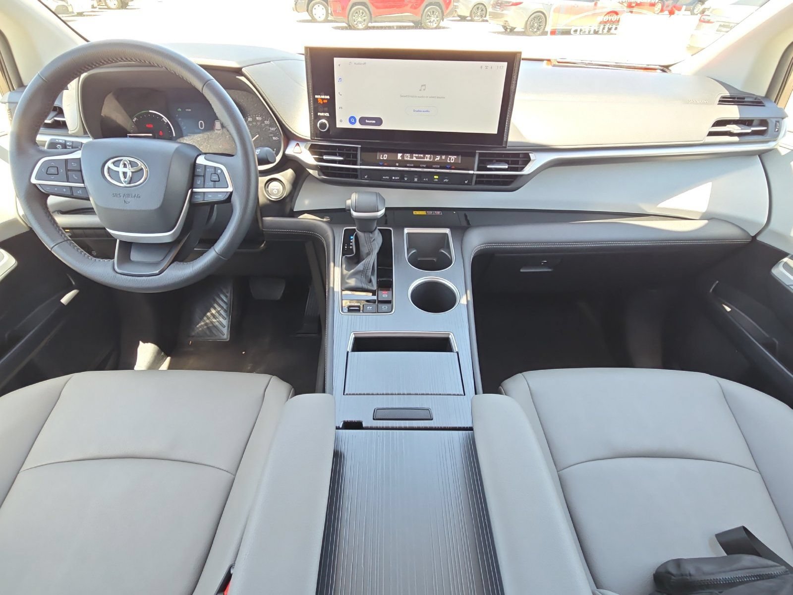Certified 2026 Toyota Sienna XLE FWD image 12