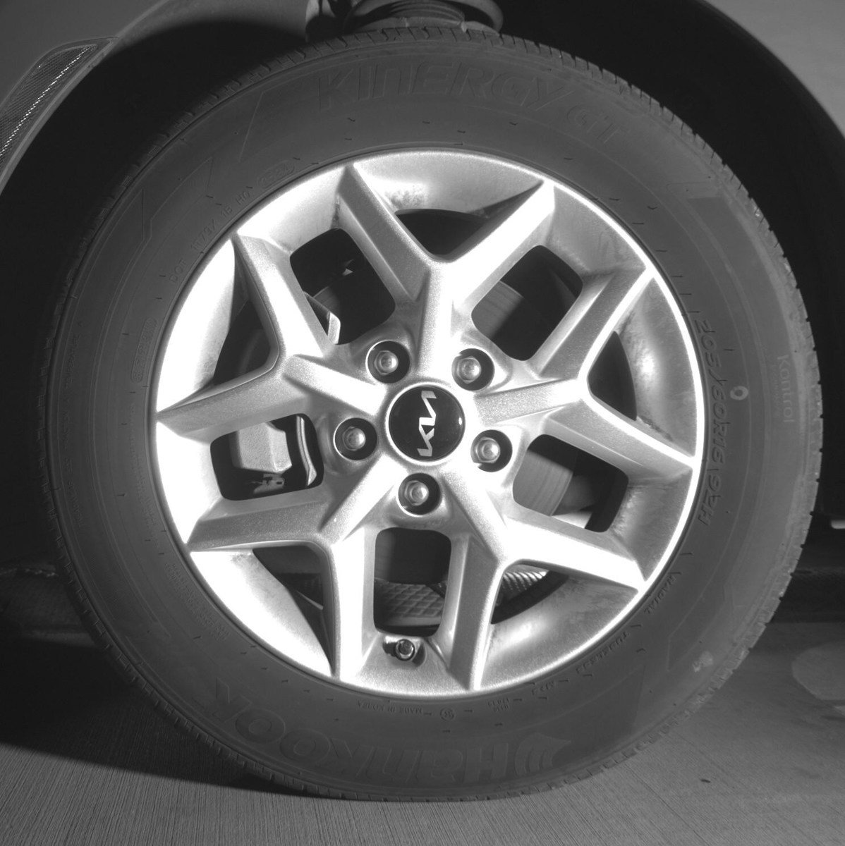 Used 2025 Kia Soul LX w/ LX Technology Package FWD image 9