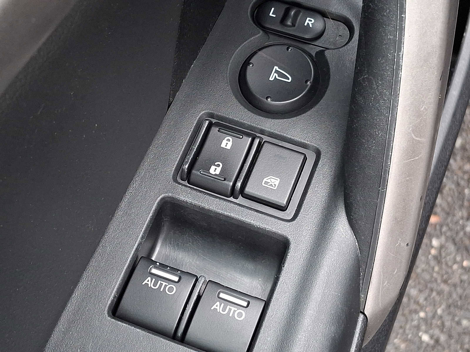 Used 2009 Honda Accord EX image 25