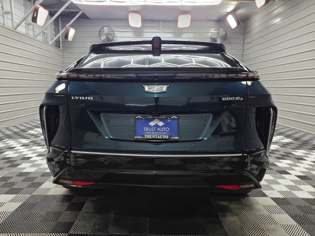 Used 2025 Cadillac Lyriq Luxury w/ Nappa Leather Package AWD/4WD image 7