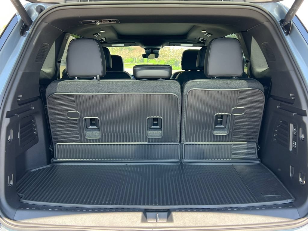 New 2026 Buick Enclave Avenir w/ Super Cruise Package AWD/4WD image 45