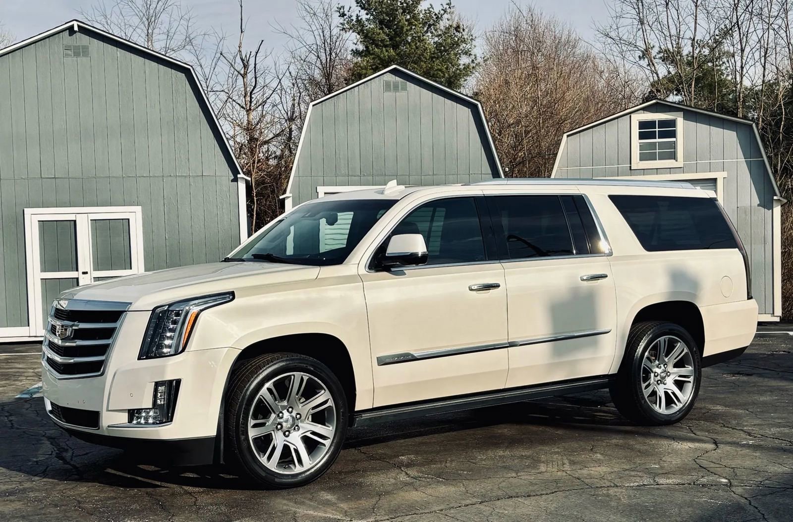 Used 2015 Cadillac Escalade ESV Premium image 6