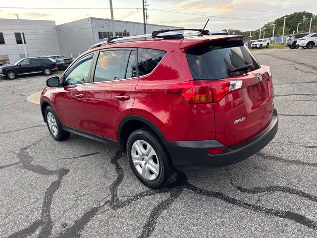 Used 2015 Toyota RAV4 LE AWD/4WD image 9