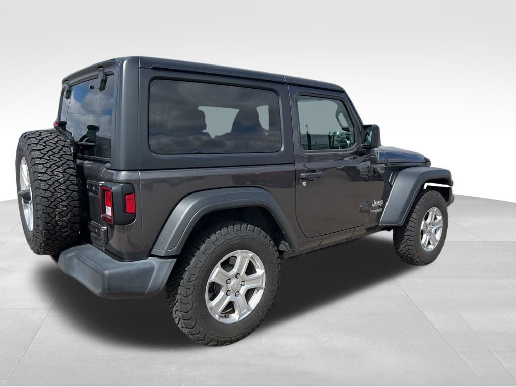 Used 2019 Jeep Wrangler Sport S image 4