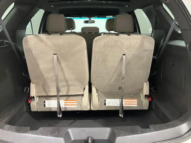Used 2014 Ford Explorer XLT w/ Equipment Group 201A AWD/4WD image 39