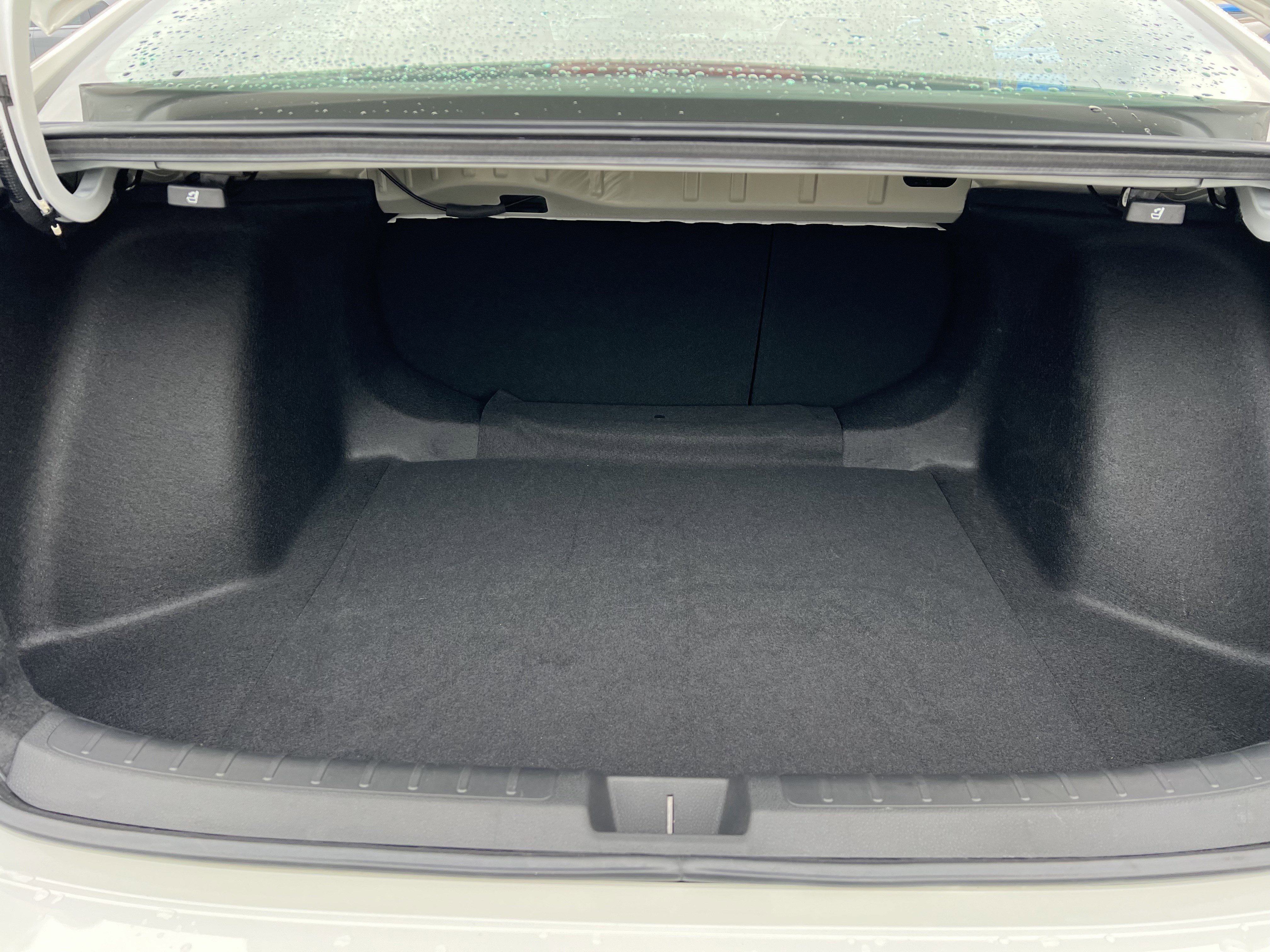 Used 2025 Honda Civic Sport image 26