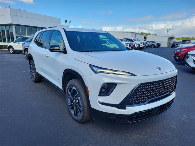 New 2026 Buick Enclave Sport Touring w/ Power Package image 3