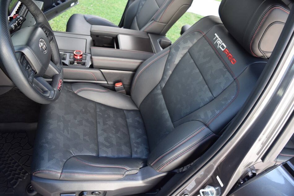 Used 2025 Toyota Sequoia TRD Pro AWD/4WD image 35