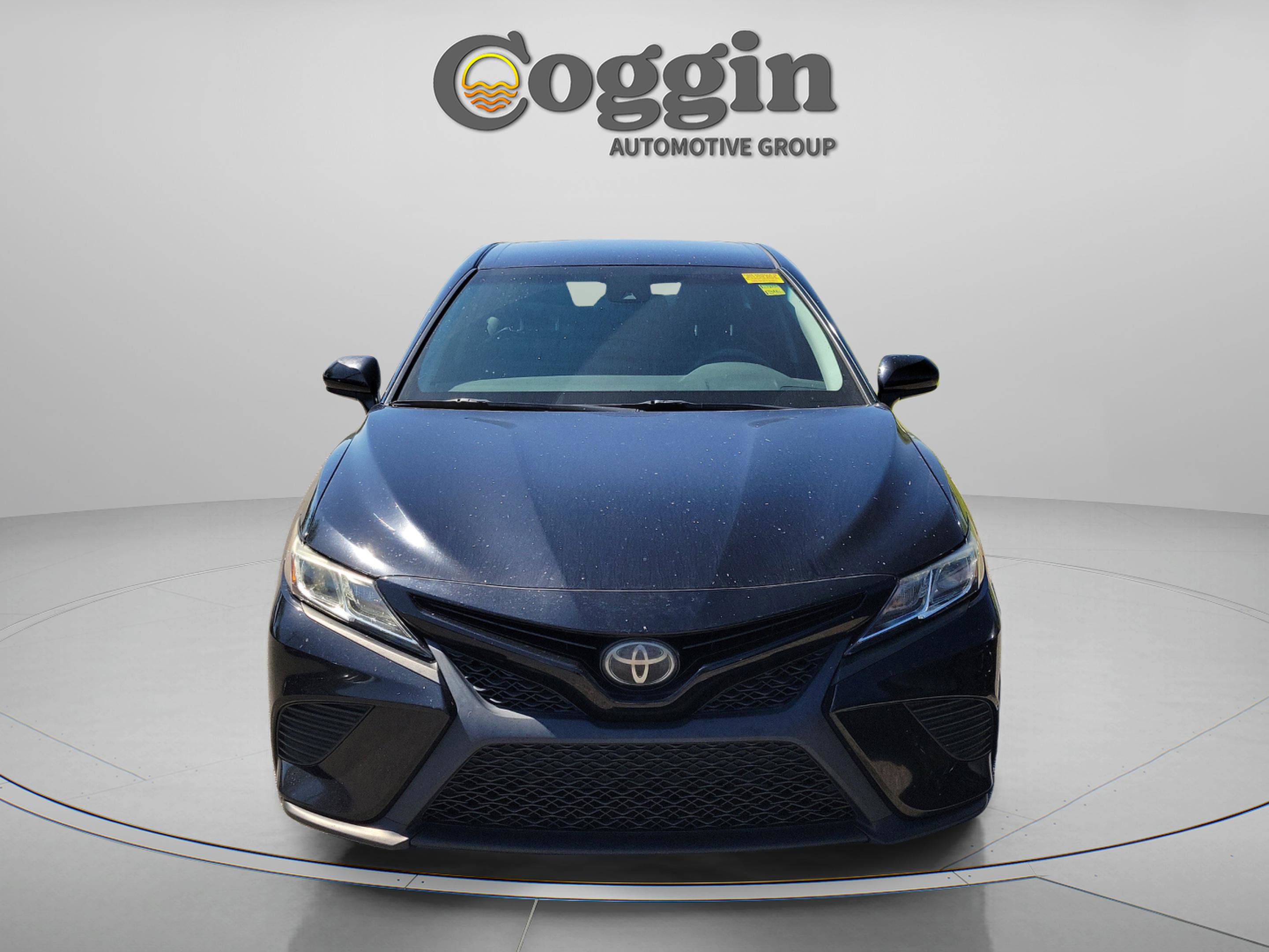 Used 2018 Toyota Camry SE FWD image 10