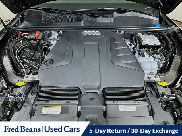 Used 2025 Audi Q7 2.0T Premium w/ Convenience Package image 32