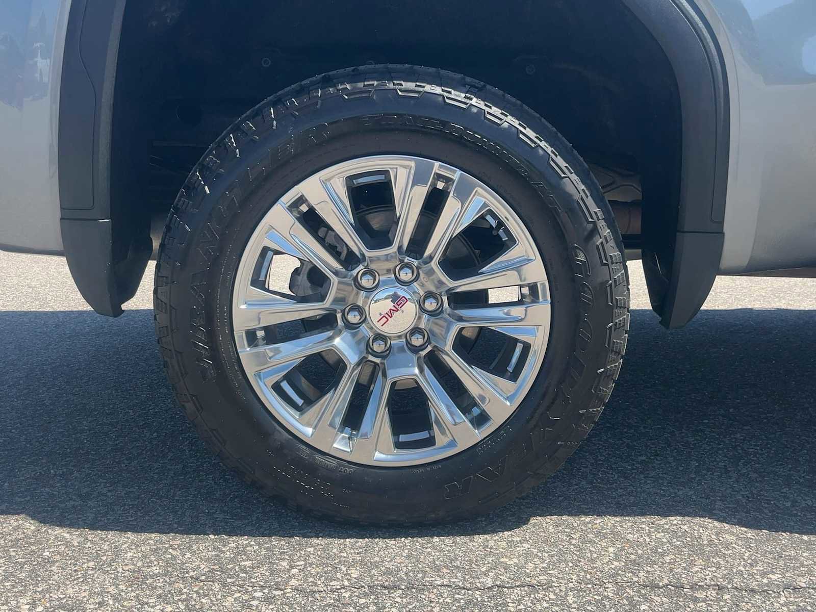Used 2019 GMC Sierra 1500 AT4 w/ AT4 Preferred Package AWD/4WD image 34